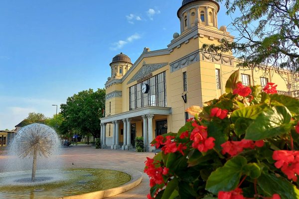 bekescsaba_allomas.jpg bekescsaba_allomas.jpg