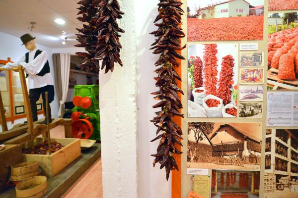 paprika.jpg Szeged Paprika Museum