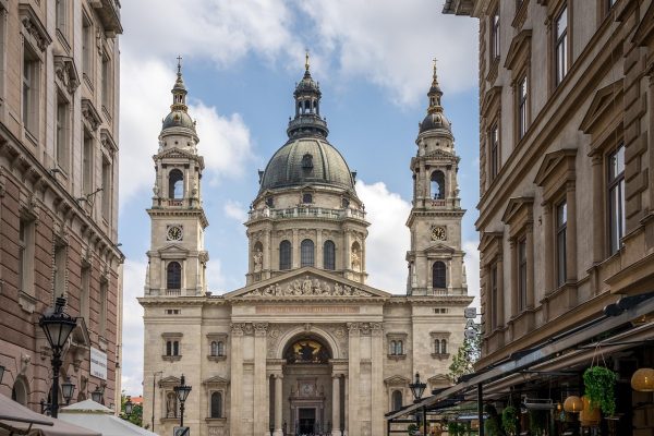 st-stephens-basilica st-stephens-basilica